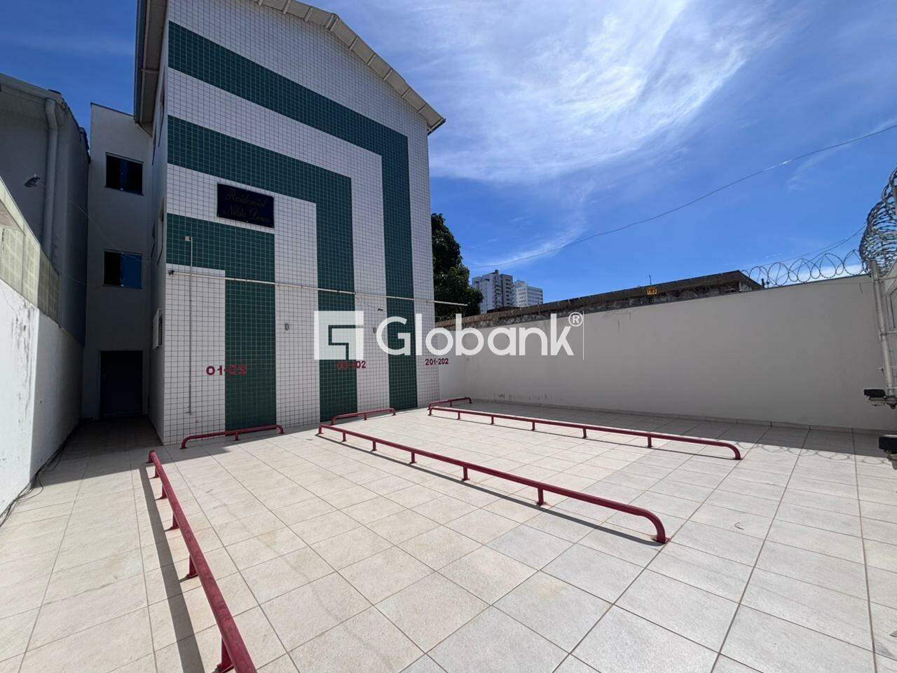 Kitnet 1 quarto para aluguel Melo 45m² Montes Claros MG: Área de serviço