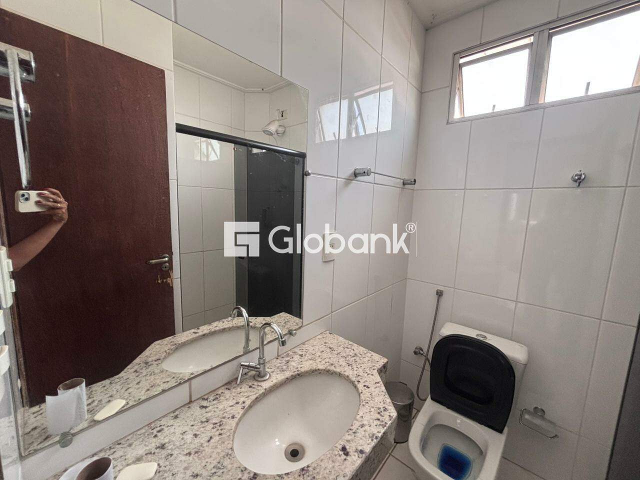 Apartamento 3 quartos à venda São José 140m² Montes Claros MG: Banheiro social