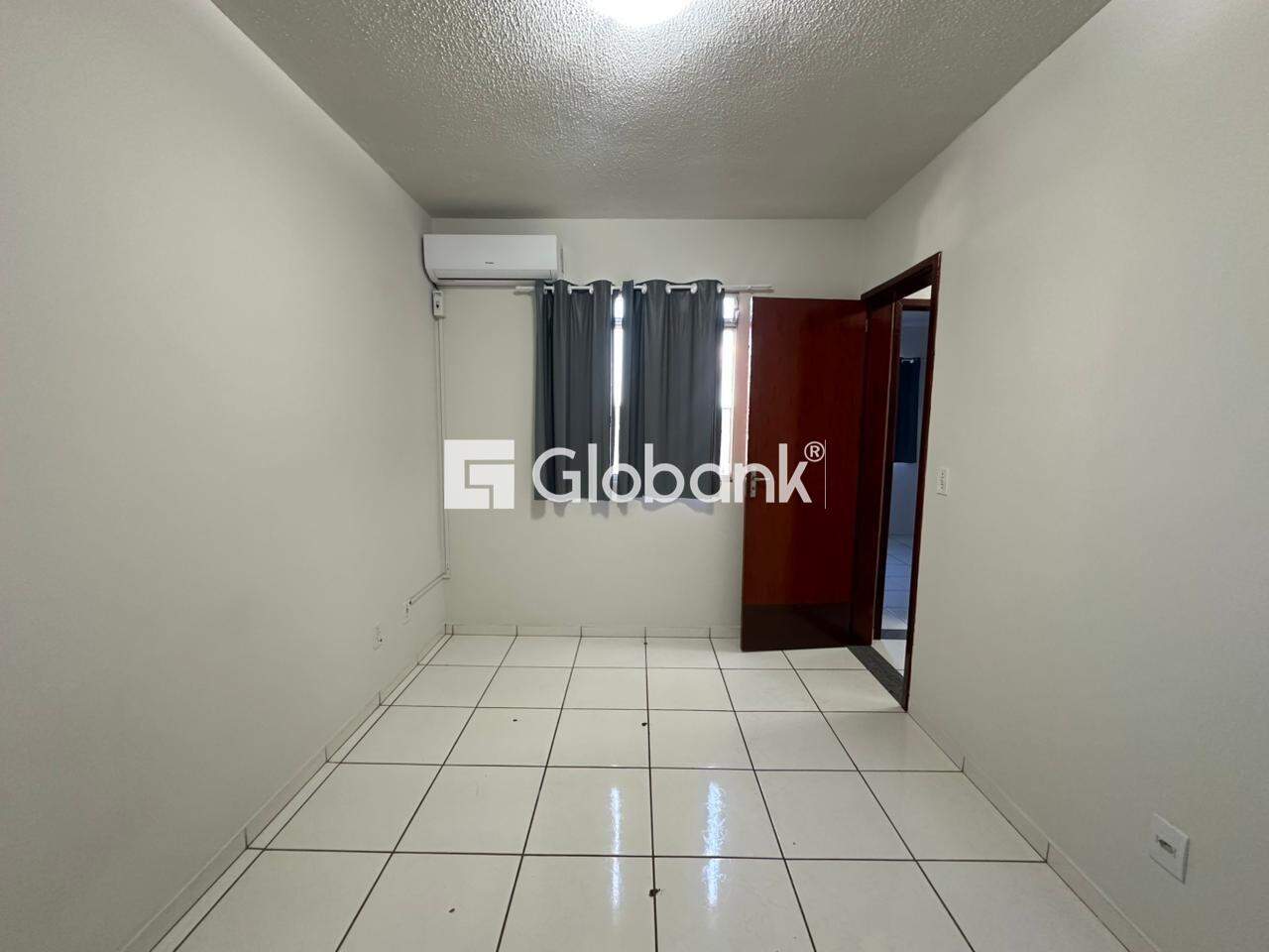 Apartamento 2 quartos para aluguel Planalto 50m² Montes Claros MG: