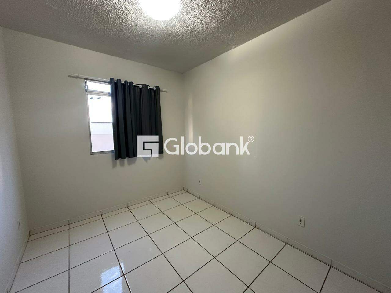 Apartamento 2 quartos para aluguel Planalto 50m² Montes Claros MG: