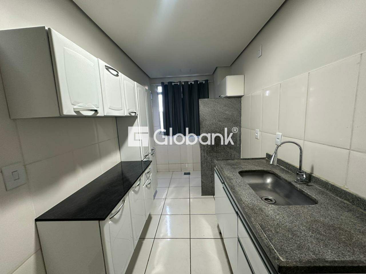 Apartamento 2 quartos para aluguel Planalto 50m² Montes Claros MG: