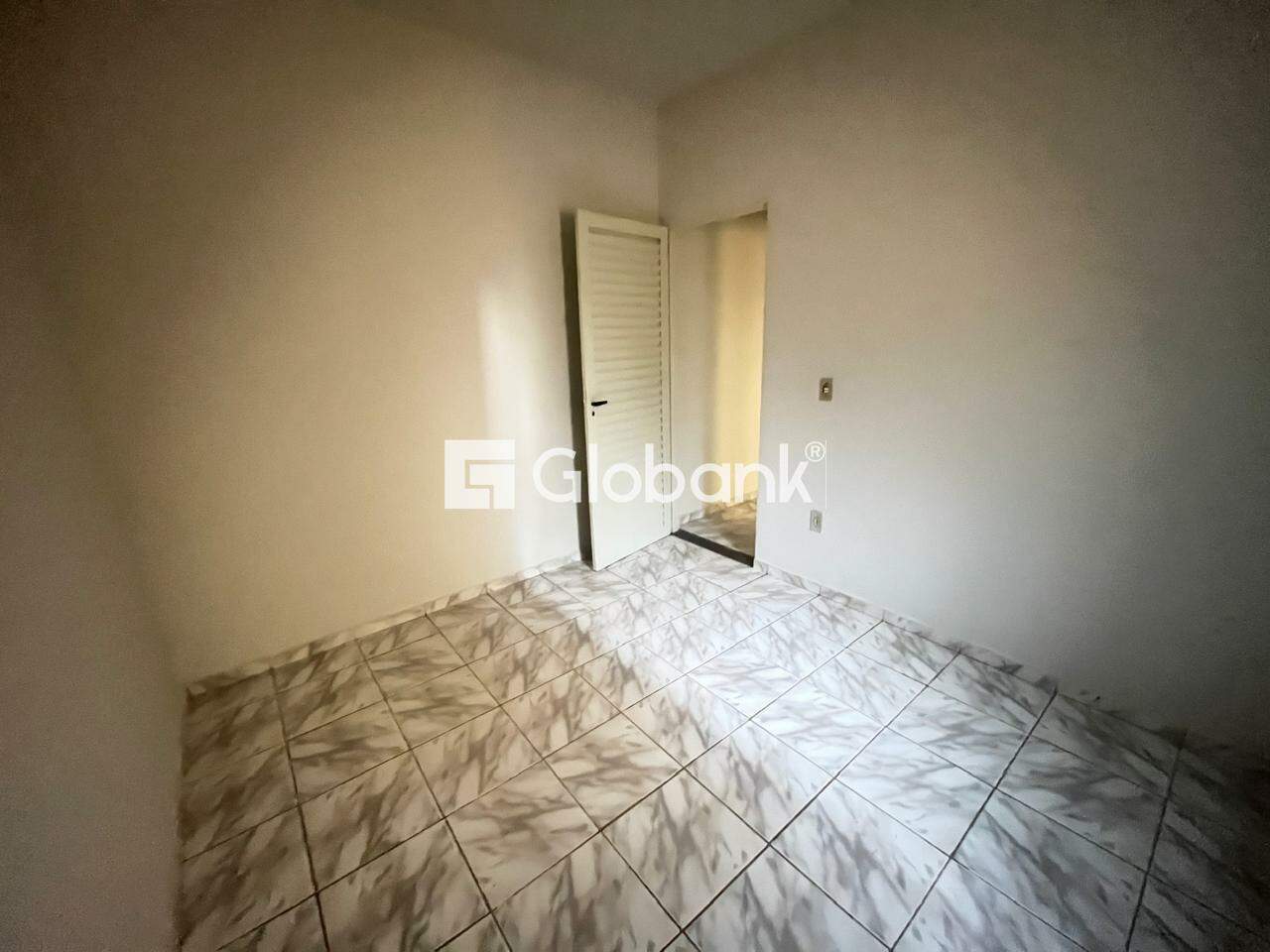 Casa 2 quartos para aluguel Vila Regina 60m² Montes Claros MG: 