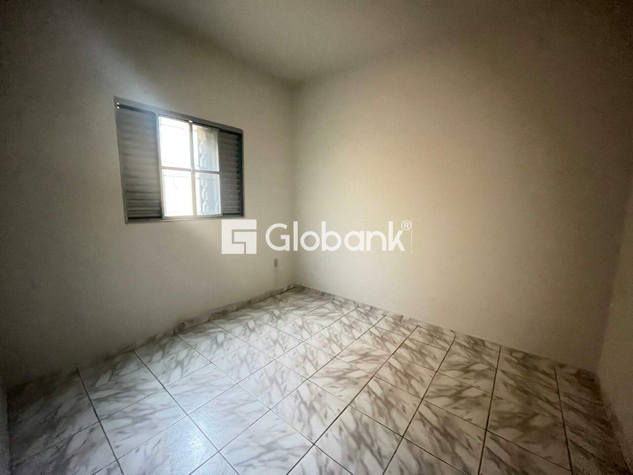 Casa 2 quartos para aluguel Vila Regina 60m² Montes Claros MG: 
