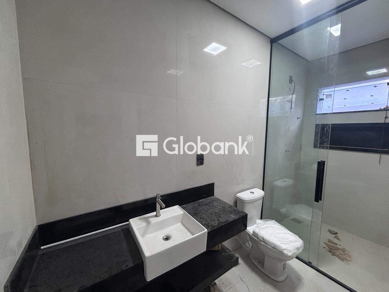 Casa 3 quartos para aluguel São Mateus 140m² Montes Claros MG: Banheiro suite