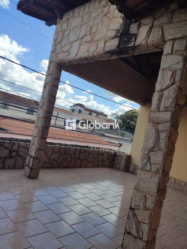 Casa 3 quartos à venda Major Prates 180m² Montes Claros MG: