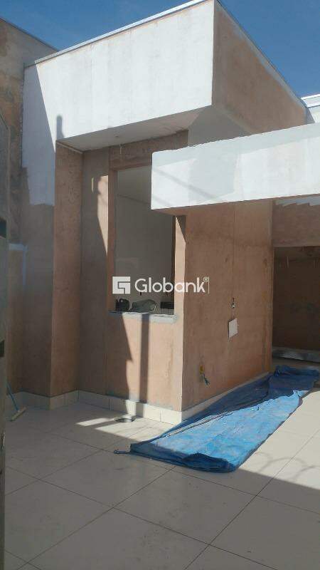 Casa 2 quartos à venda Jardim Olímpico 90m² Montes Claros MG: 