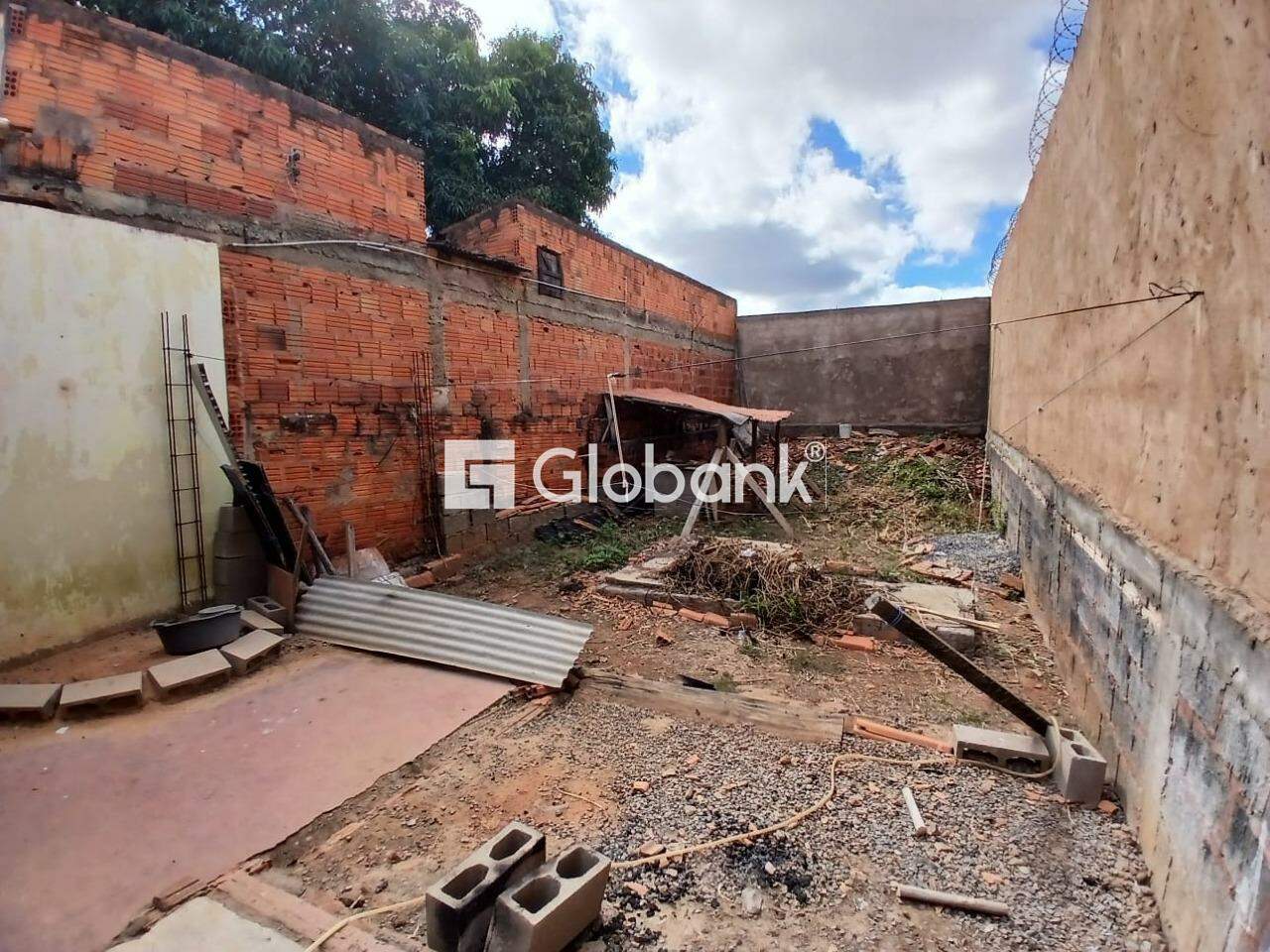 Terreno 2 quartos à venda Jardim Palmeiras 40m² Montes Claros MG: 