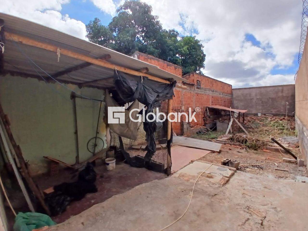 Terreno 2 quartos à venda Jardim Palmeiras 40m² Montes Claros MG: 