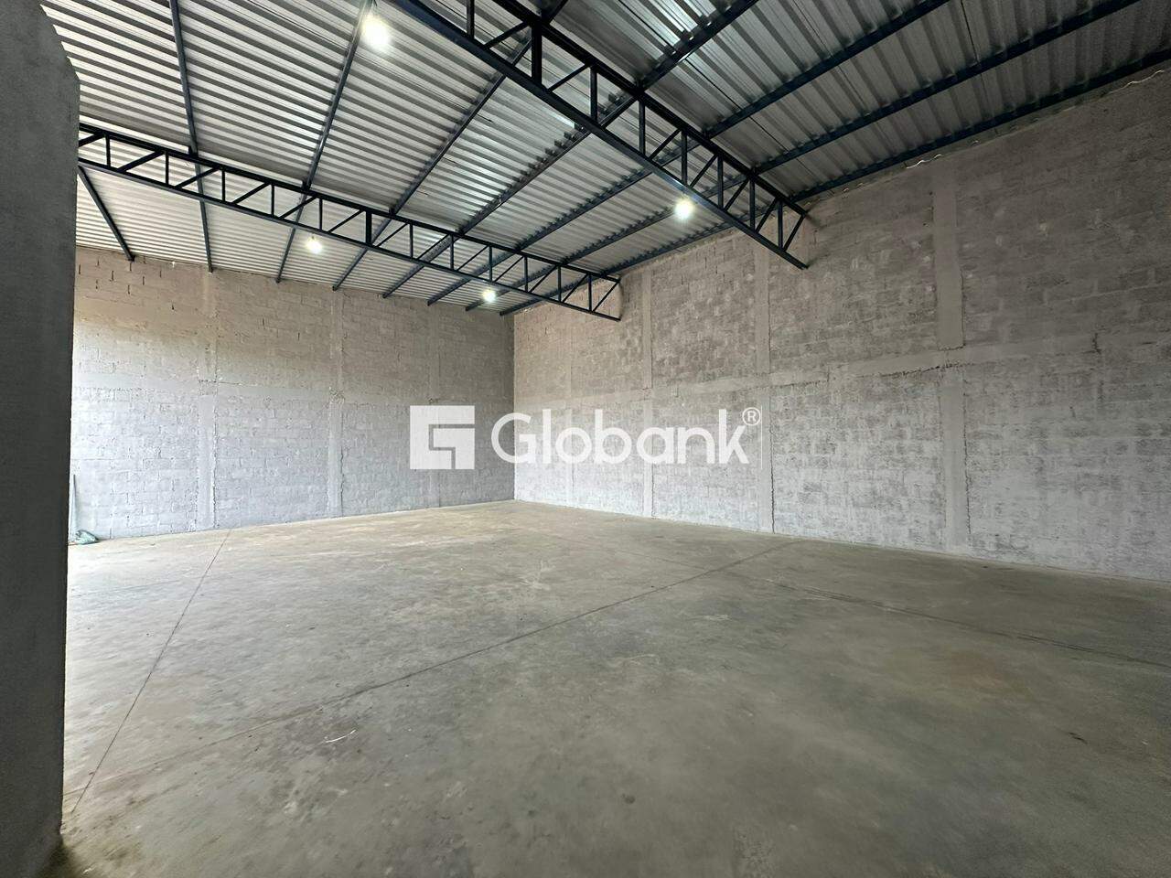 Galpão para aluguel Residencial Monte Belo 150m² Montes Claros MG: 