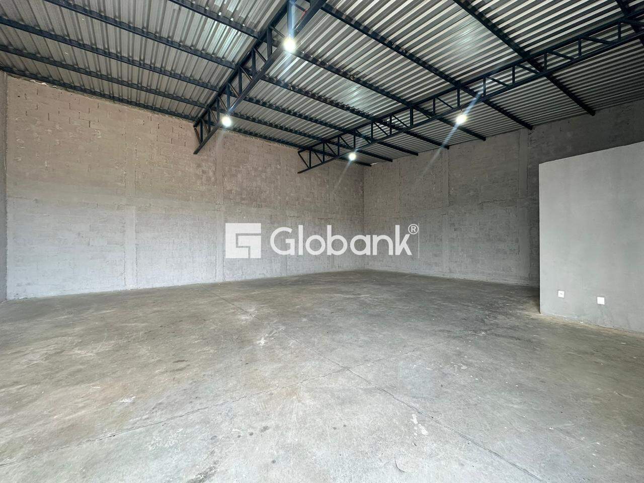 Galpão para aluguel Residencial Monte Belo 150m² Montes Claros MG: