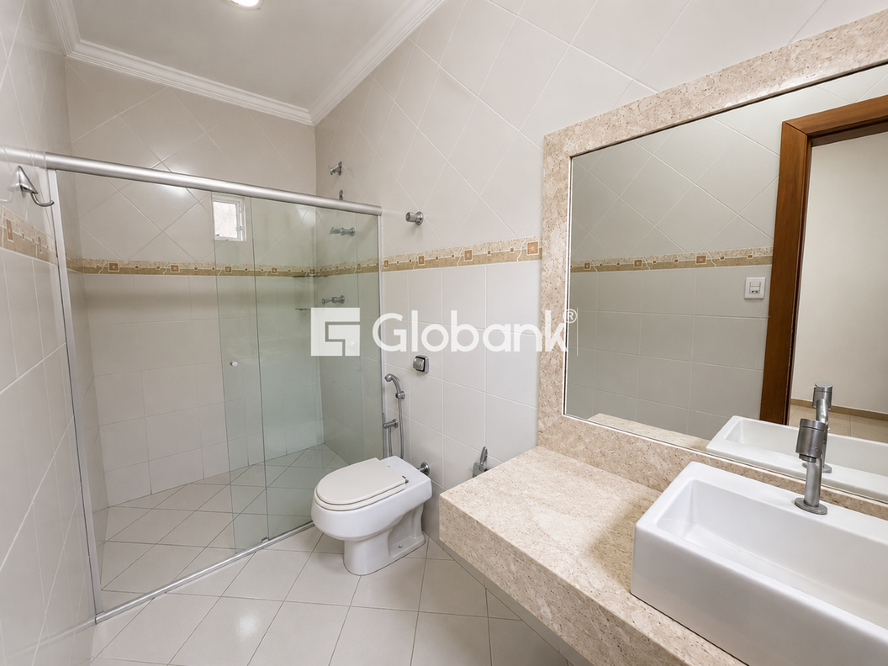 Casa 3 quartos para aluguel Jardim Panorama 130m² Montes Claros MG: 