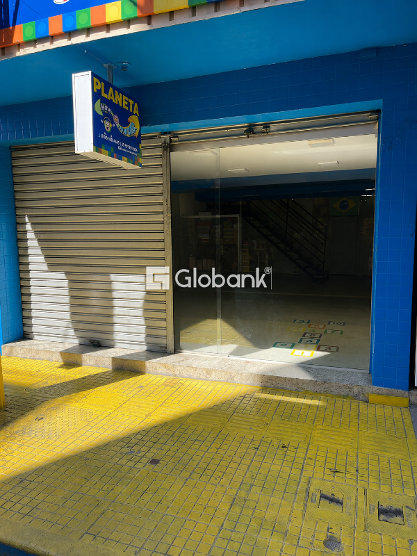 Ponto comercial para aluguel Centro 70m² Montes Claros MG: 