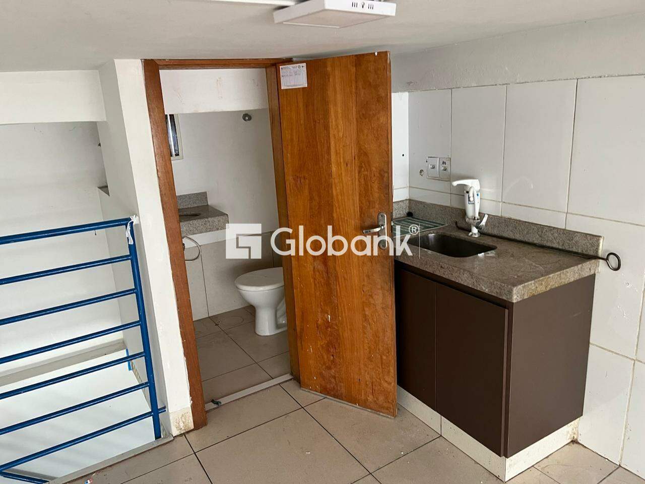Ponto comercial para aluguel Centro 70m² Montes Claros MG: 