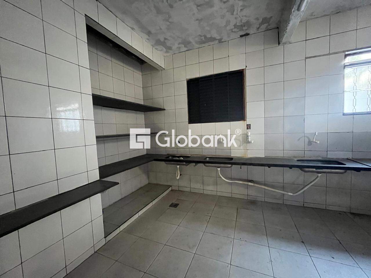 Ponto comercial para aluguel Centro 160m² Montes Claros MG: