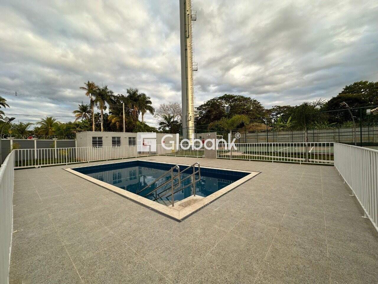 Apartamento 2 quartos para aluguel Dos Mangues 45m² Montes Claros MG: Piscina