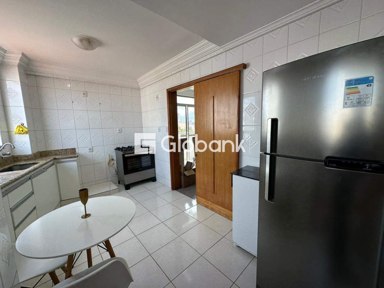 Apartamento 3 quartos para aluguel Cidade Santa Maria 138m² Montes Claros MG: 