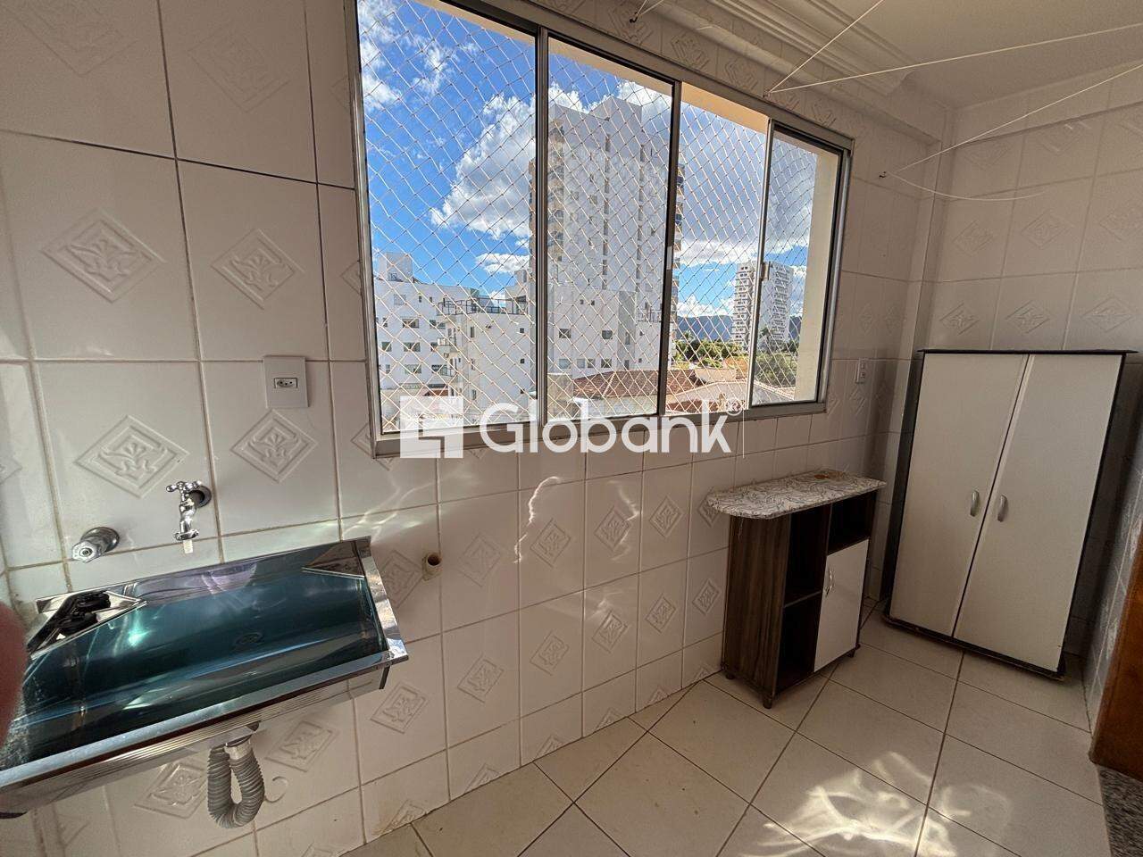 Apartamento 3 quartos para aluguel Cidade Santa Maria 138m² Montes Claros MG: 