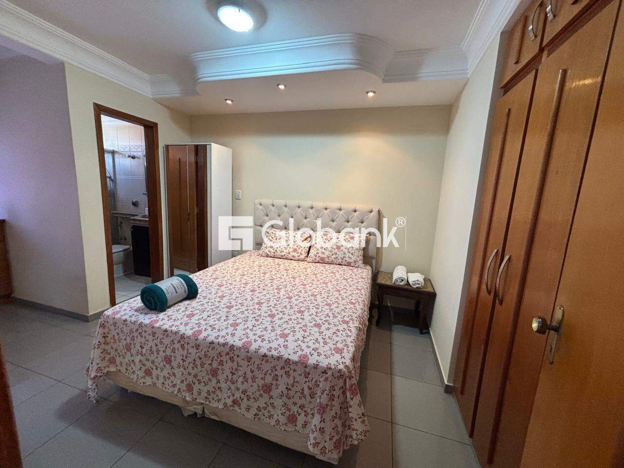 Apartamento 3 quartos para aluguel Cidade Santa Maria 138m² Montes Claros MG: 