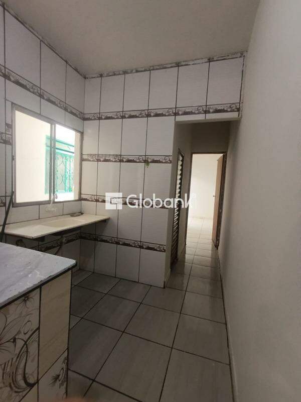 Kitnet 1 quarto para aluguel Vargem Grande II 35m² Montes Claros MG: 