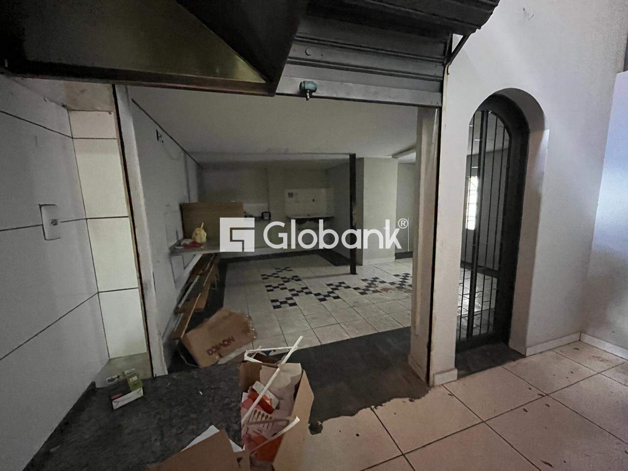 Ponto comercial 1 quarto para aluguel Centro 95m² Montes Claros MG: 