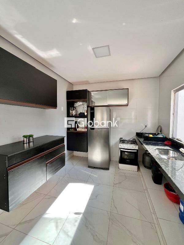Casa 3 quartos à venda Dos Mangues 120m² Montes Claros MG: 