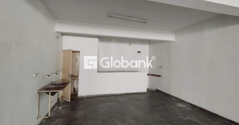 Ponto comercial para aluguel Centro 160m² Montes Claros MG: 