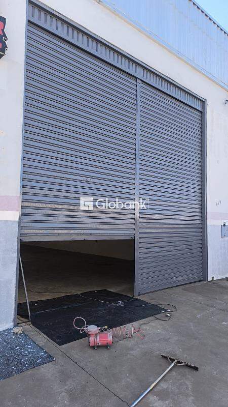 Galpão para aluguel Interlagos 450m² Montes Claros MG: 