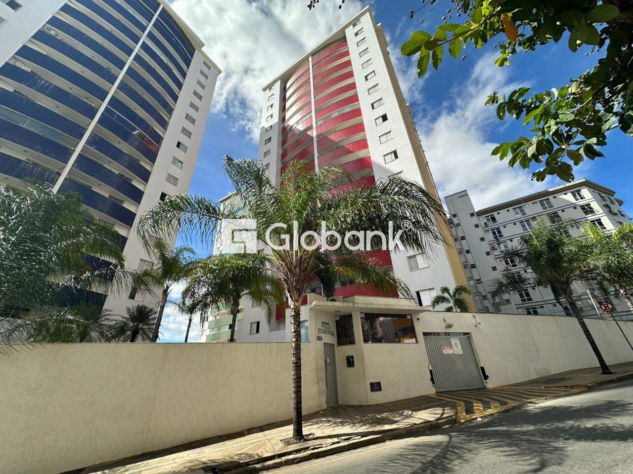 Apartamento 2 quartos para aluguel Cidade Santa Maria 80m² Montes Claros MG: Fachada