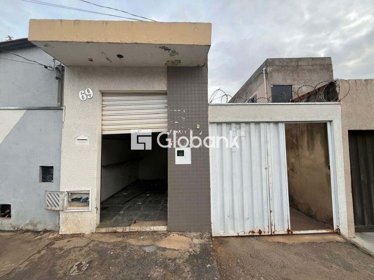 Casa 2 quartos à venda Novo Delfino 120m² Montes Claros MG: 