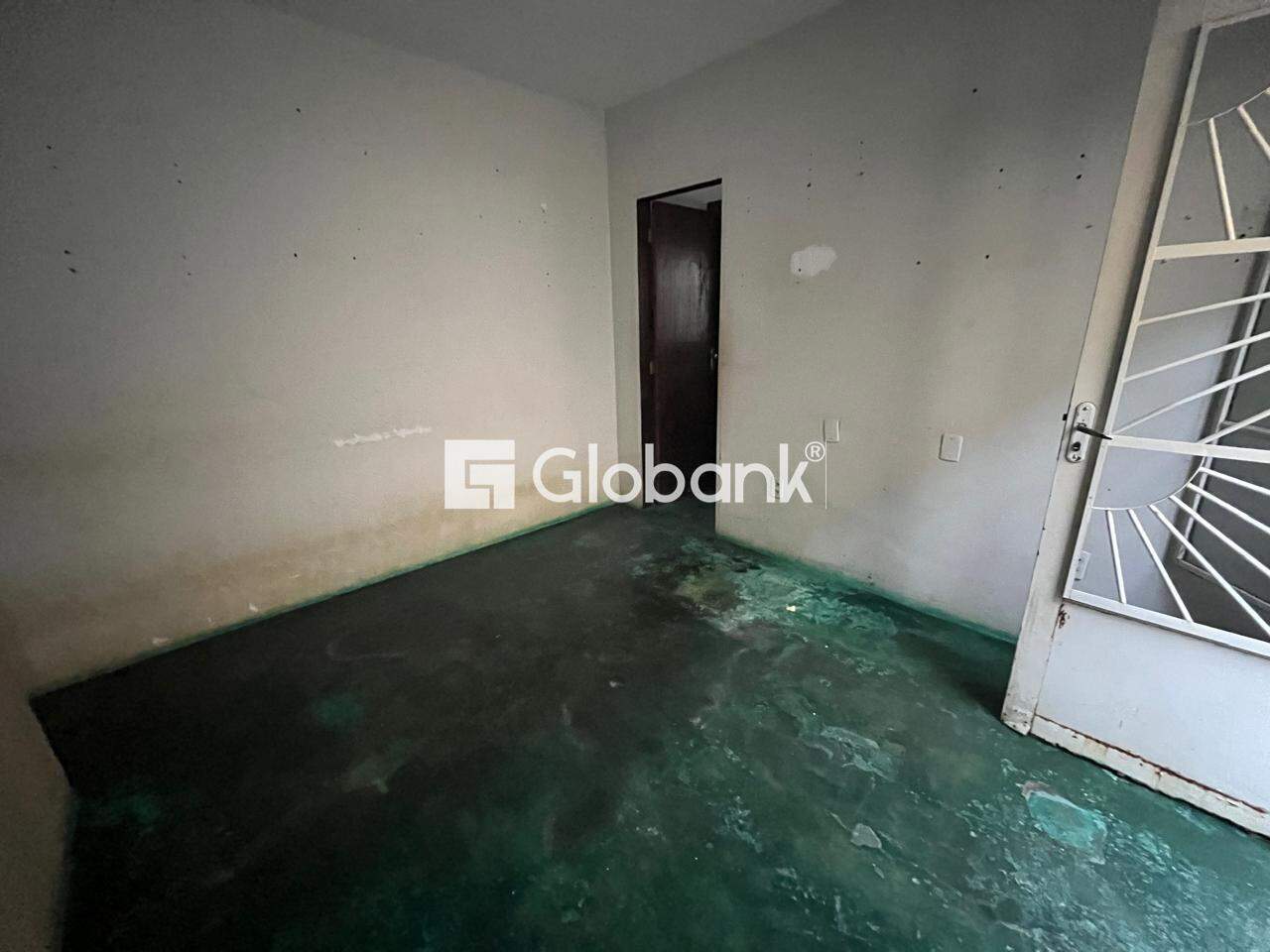 Casa 2 quartos à venda Novo Delfino 120m² Montes Claros MG: