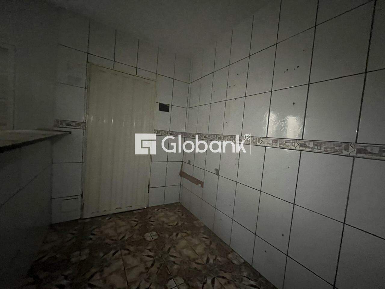 Casa 2 quartos à venda Novo Delfino 120m² Montes Claros MG: