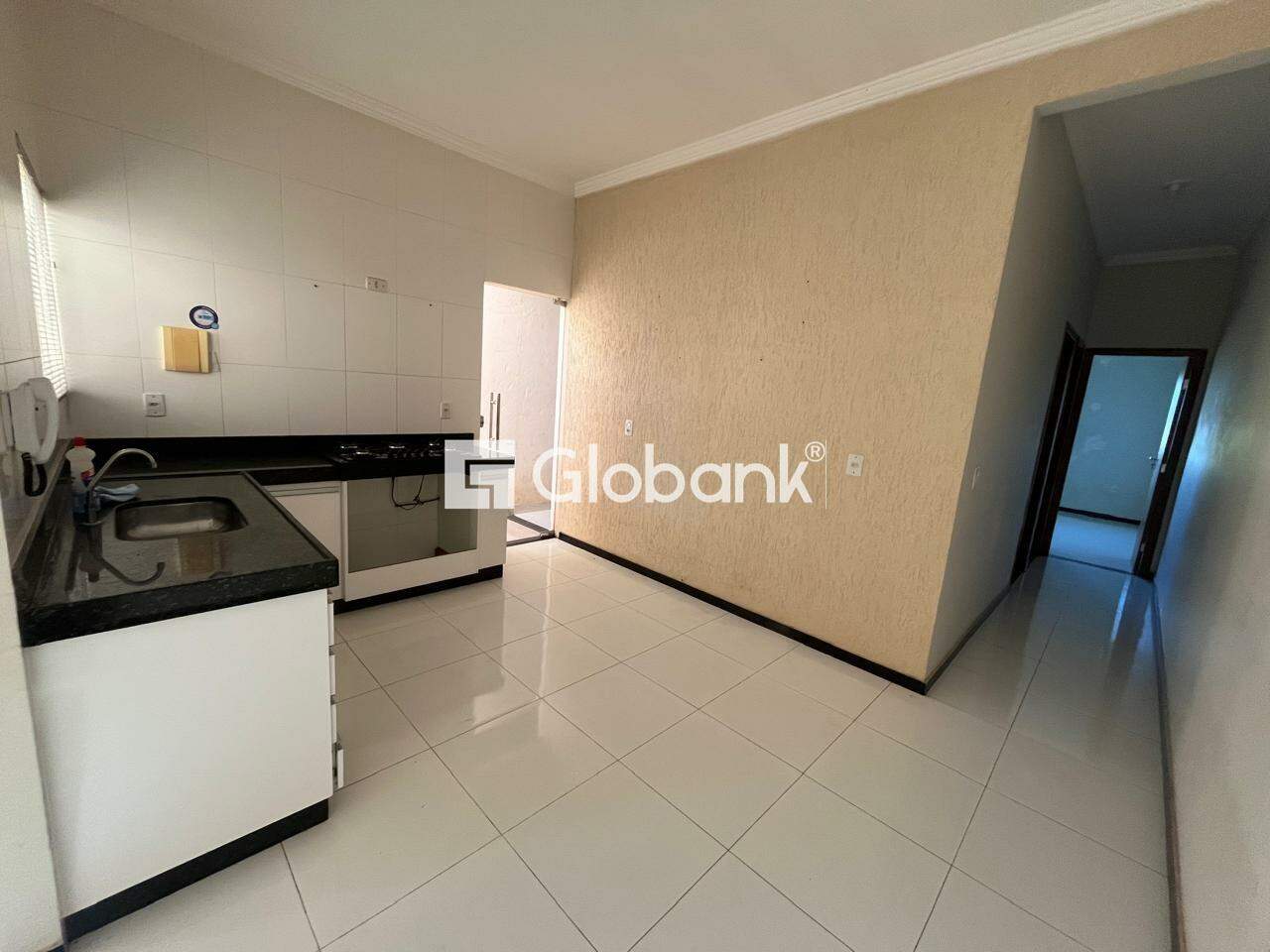 Casa 3 quartos para aluguel Santa Rafaela 70m² Montes Claros MG: 