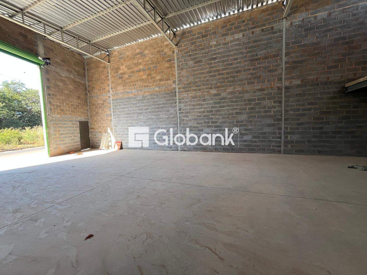 Galpão para aluguel Jardim Primavera 153m² Montes Claros MG: 