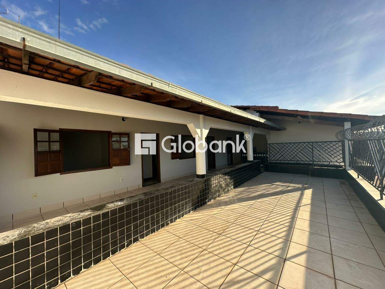Casa 3 quartos para aluguel Maracanã 98m² Montes Claros MG: 