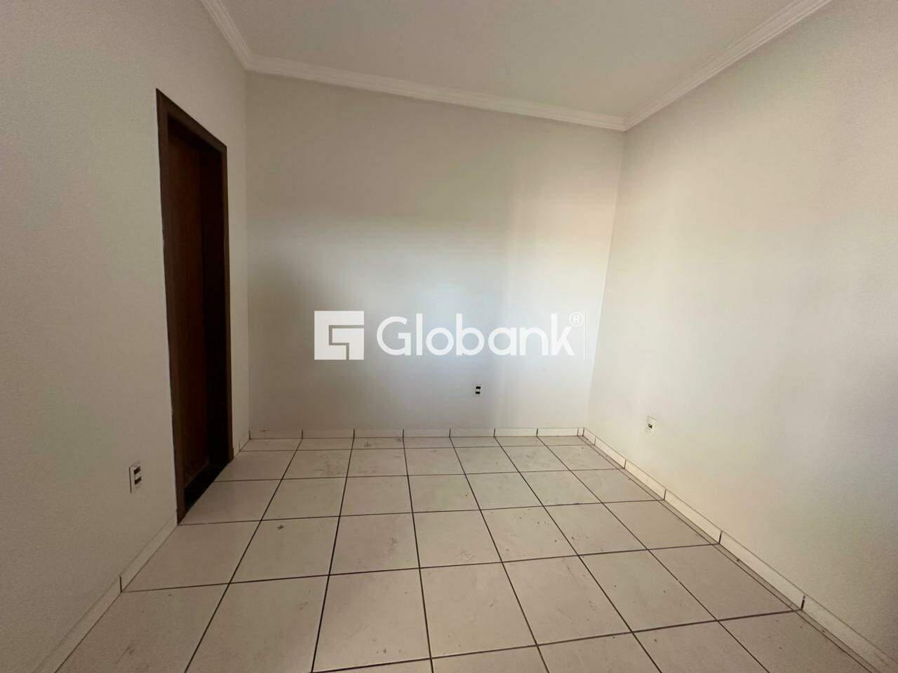 Casa 3 quartos para aluguel Maracanã 98m² Montes Claros MG: 