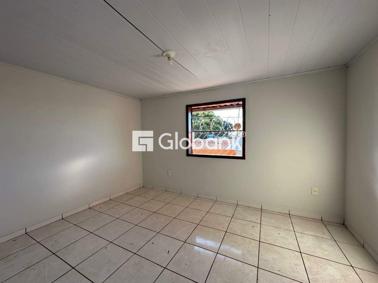 Casa 3 quartos para aluguel Maracanã 98m² Montes Claros MG: 
