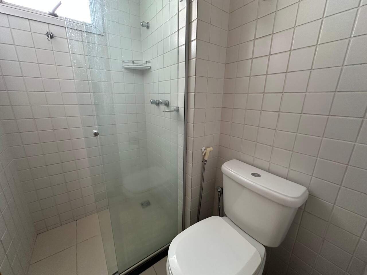 Apartamento 2 quartos à venda Centro 105m² Montes Claros MG: Banheiro social
