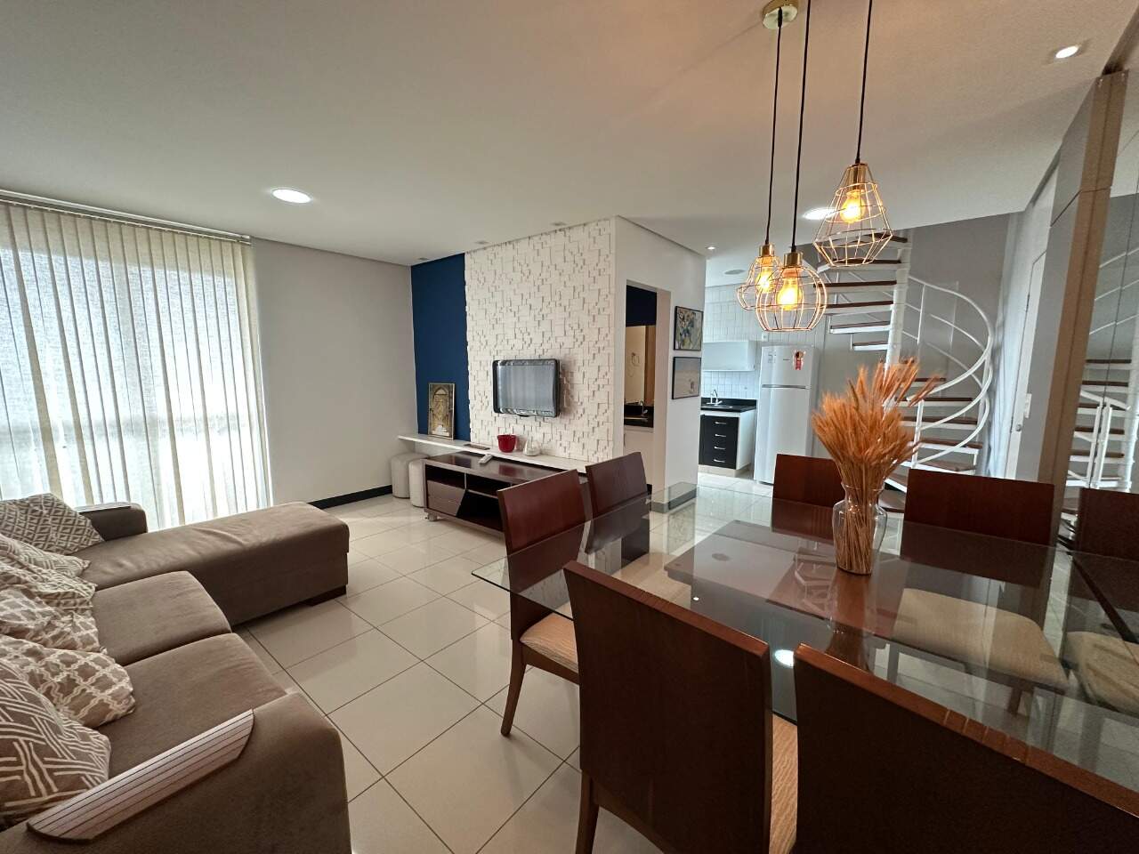 Apartamento 2 quartos à venda Centro 105m² Montes Claros MG: Sala