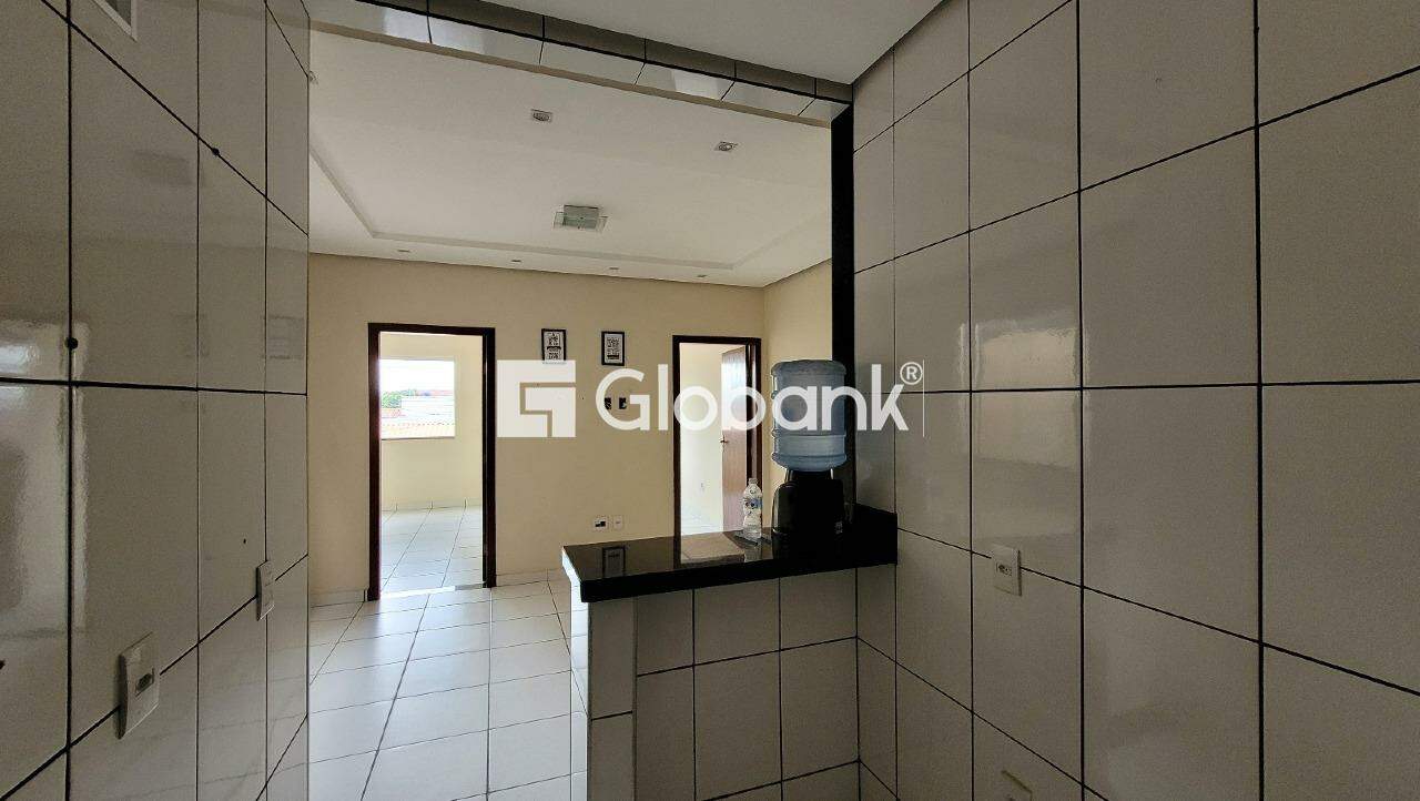 Apartamento 2 quartos para aluguel Maracanã 50m² Montes Claros MG: