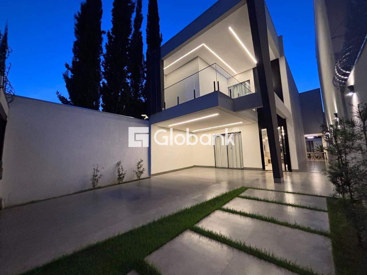 Casa à venda Ibituruna 200m² Montes Claros MG: 