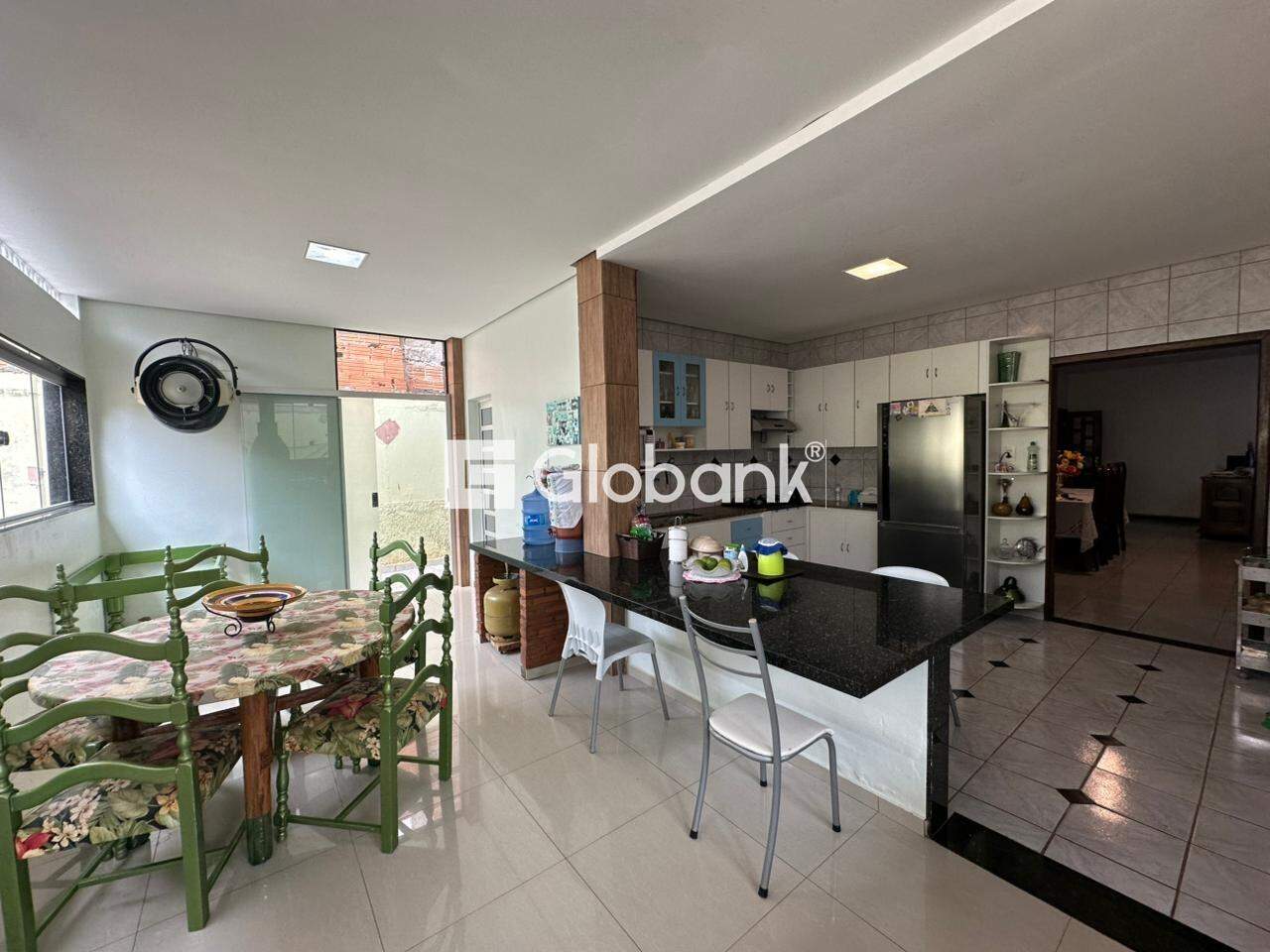 Casa 3 quartos à venda Major Prates 213m² Montes Claros MG: 