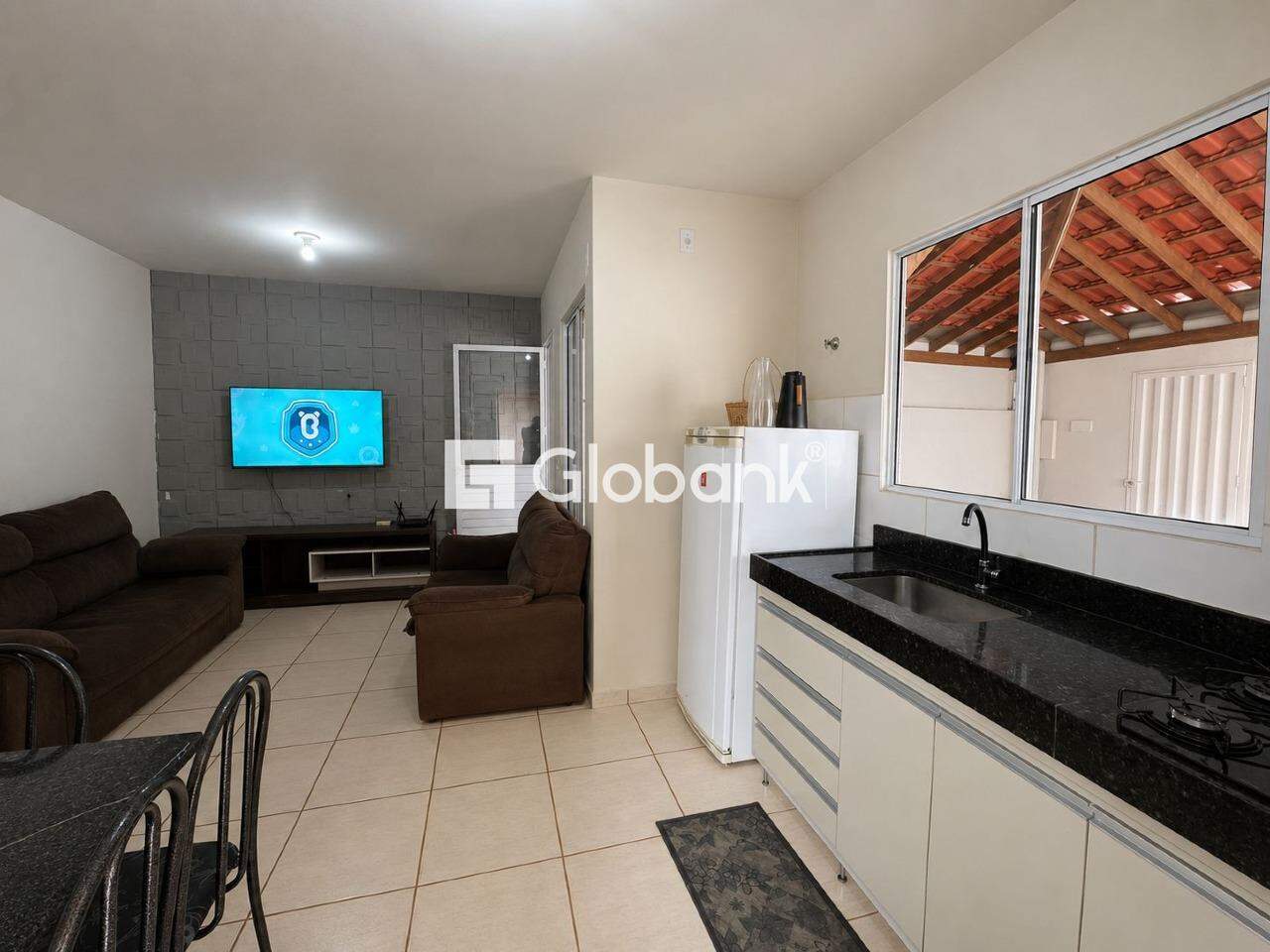 Casa 2 quartos para aluguel Residencial Portal Dos Ipês 65m² Montes Claros MG: 