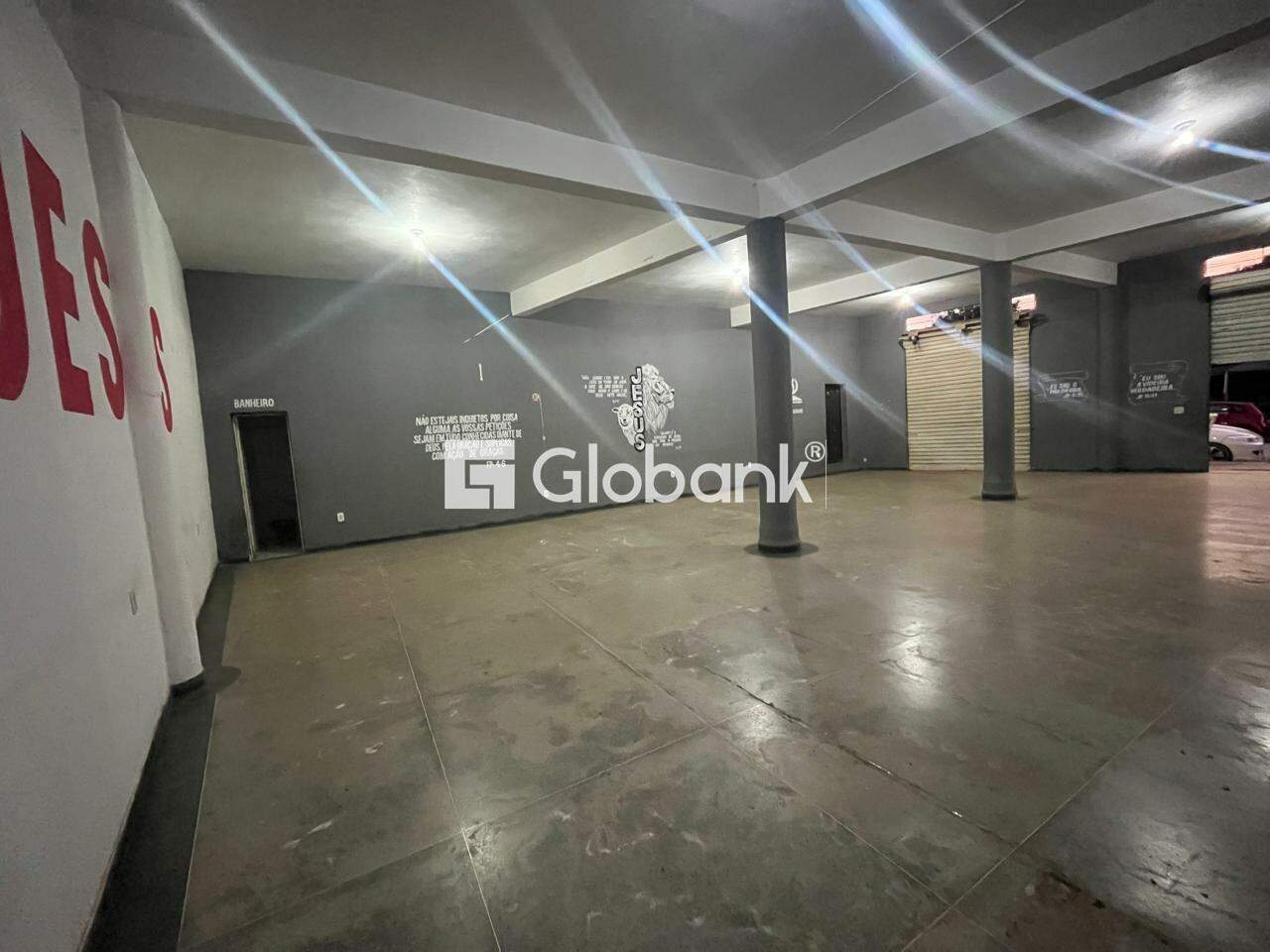 Ponto comercial para aluguel Vila Anália 150m² Montes Claros MG: 