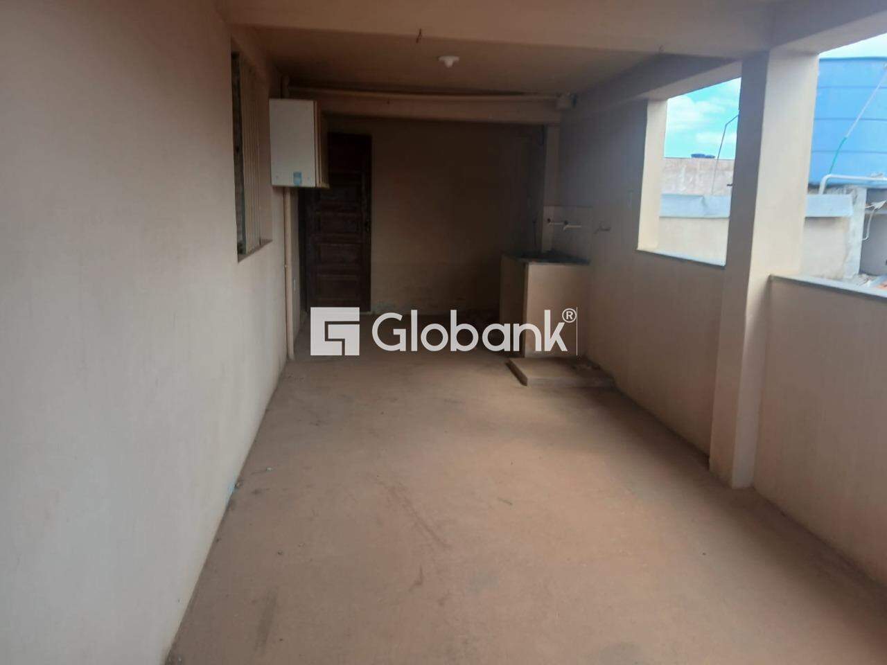 Casa 5 quartos à venda Alto São João 373,13m² Montes Claros MG: