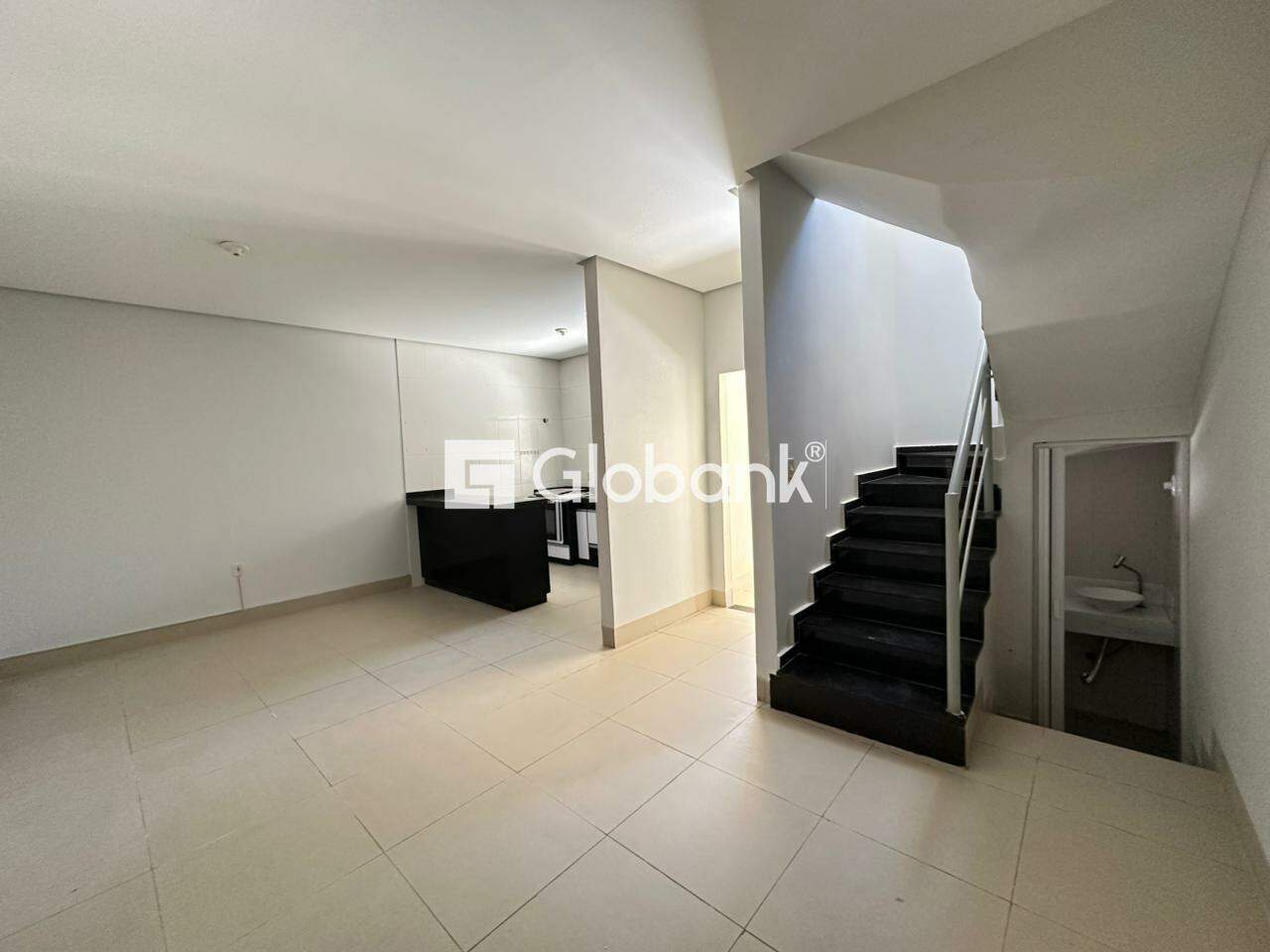 Casa 3 quartos para aluguel Alto Floresta 110m² Montes Claros MG: