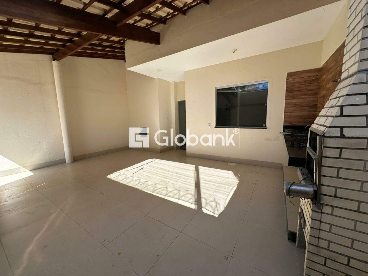 Casa 3 quartos para aluguel Alto Floresta 110m² Montes Claros MG: 