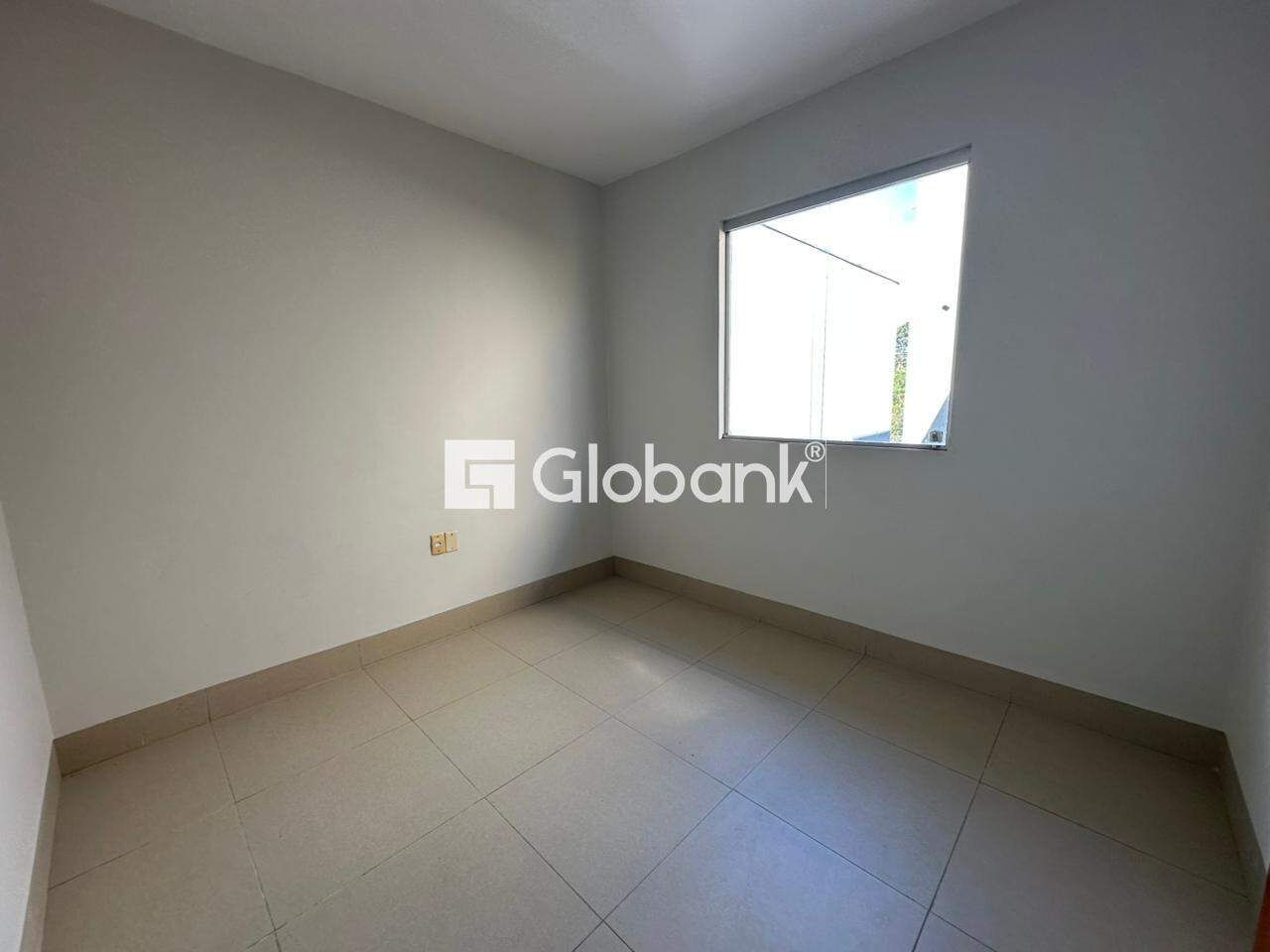 Casa 3 quartos para aluguel Alto Floresta 110m² Montes Claros MG: