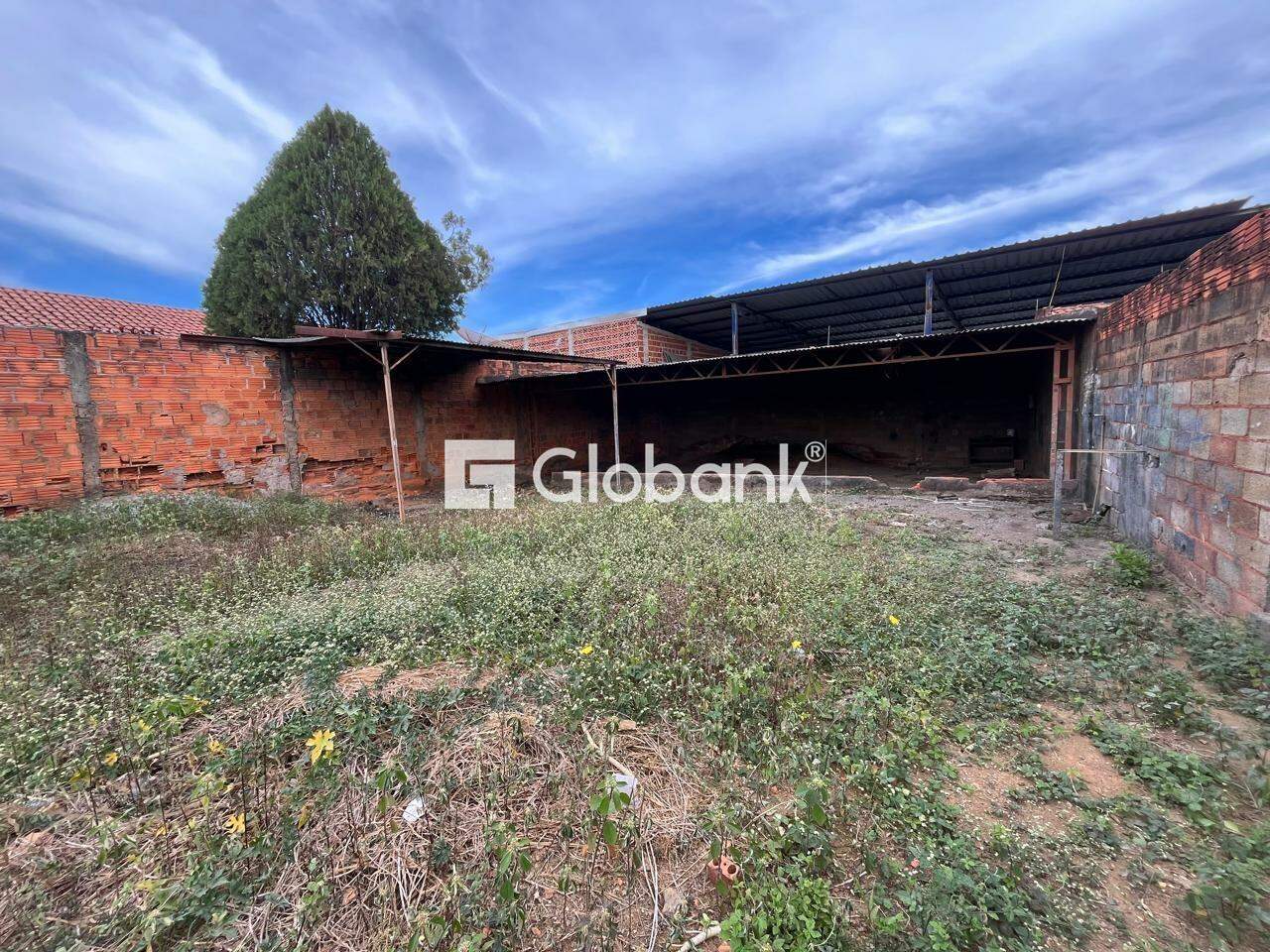 Ponto comercial 2 quartos para aluguel Monte Carmelo 100m² Montes Claros MG:
