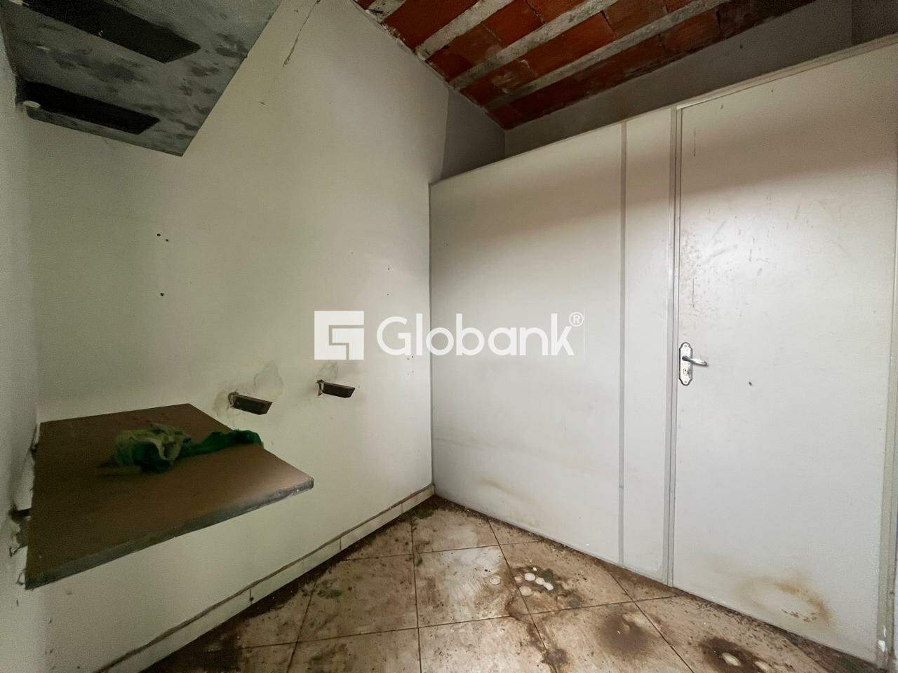 Ponto comercial 2 quartos para aluguel Monte Carmelo 100m² Montes Claros MG: