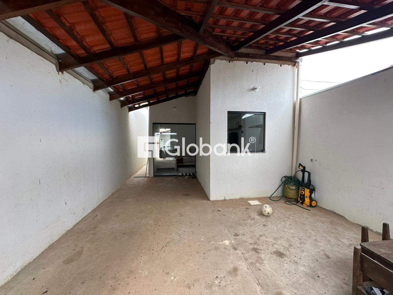 Casa 2 quartos para aluguel Vila Aliança 70m² Montes Claros MG: 